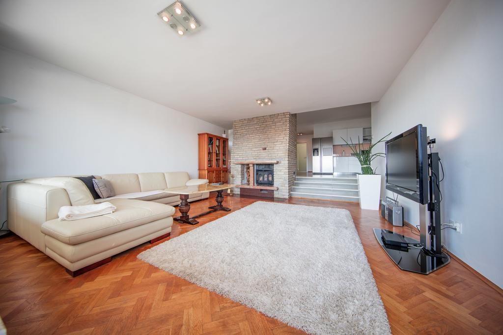 Villa Gg Подстрана Экстерьер фото